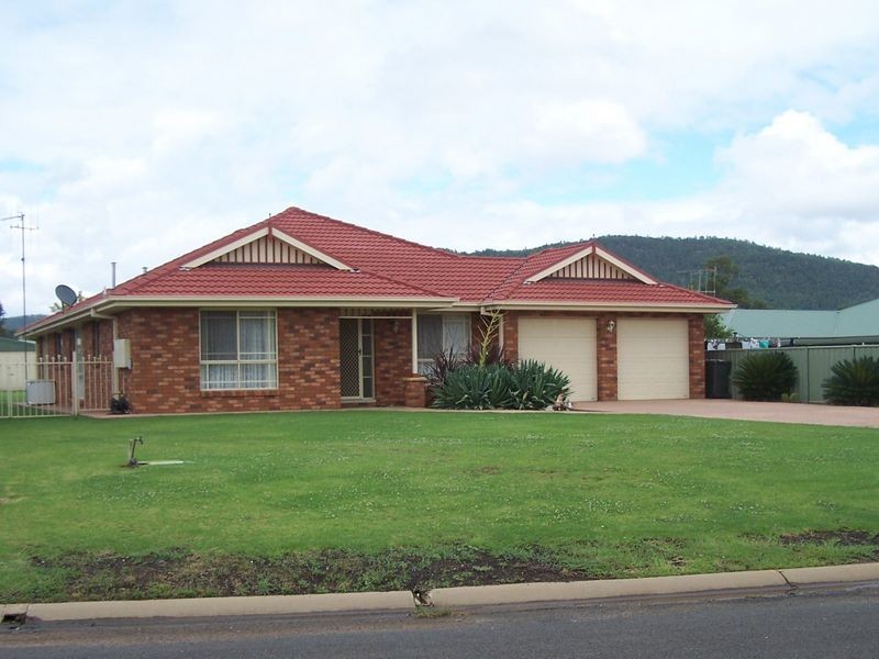 27 Melaleuca Drive, Wellington NSW 2820