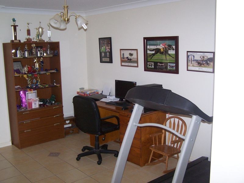 27 Melaleuca Drive, Wellington NSW 2820