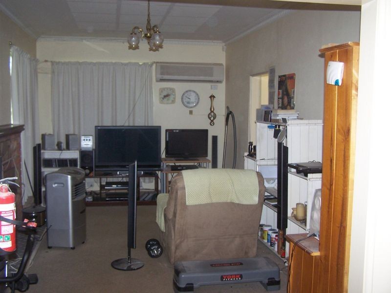 60-64 Curtis Street, Wellington NSW 2820