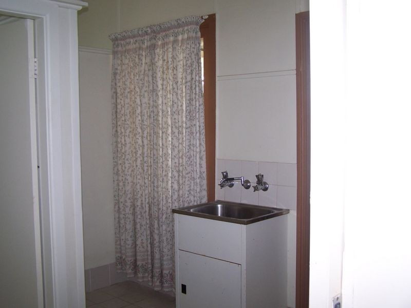 42 Percy Street, Wellington NSW 2820