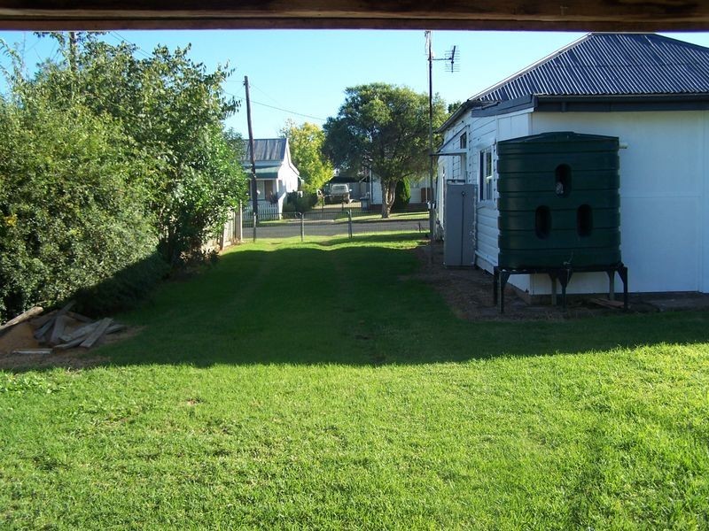 9 Clive Street, Wellington NSW 2820