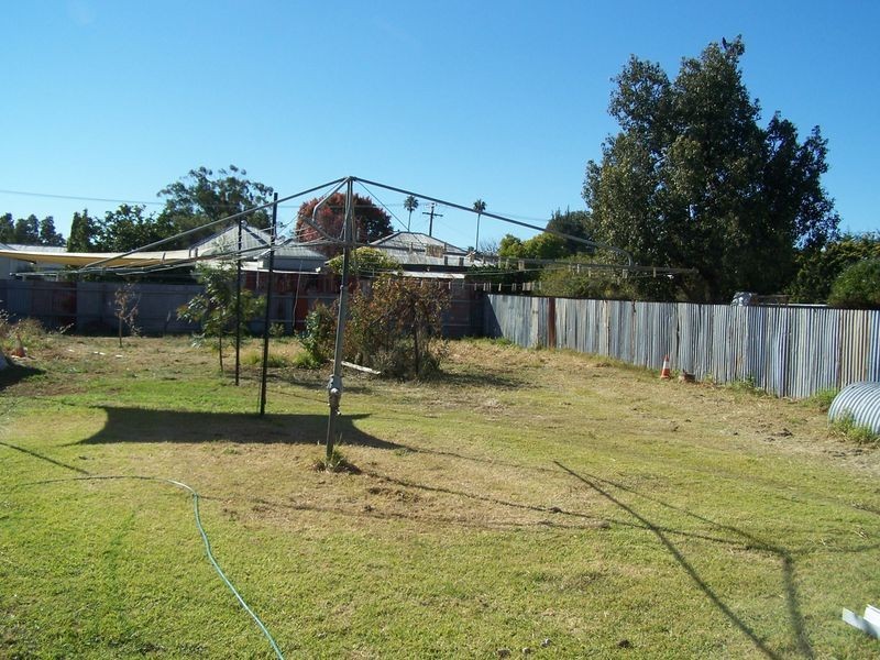 80 Swift Street, Wellington NSW 2820