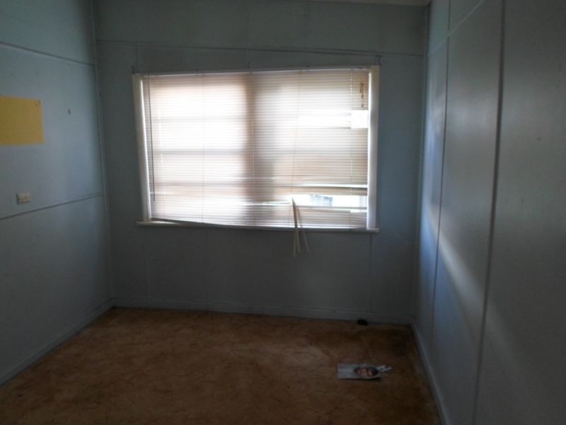 35-37 Parkes Street, Wellington NSW 2820