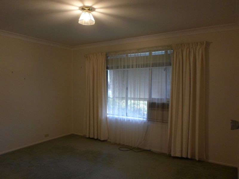 74 McLeod Street, Wellington NSW 2820