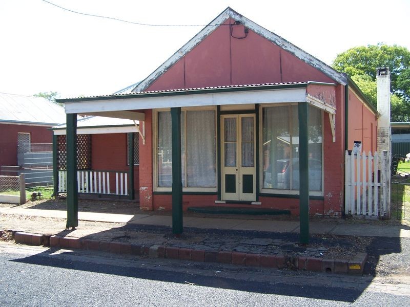 56 Percy Street, Wellington NSW 2820