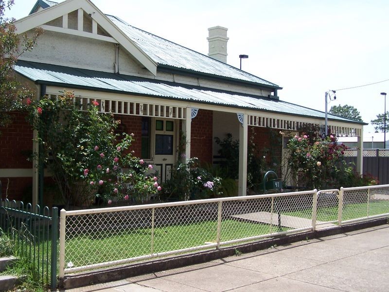 97 Lee Street, Wellington NSW 2820