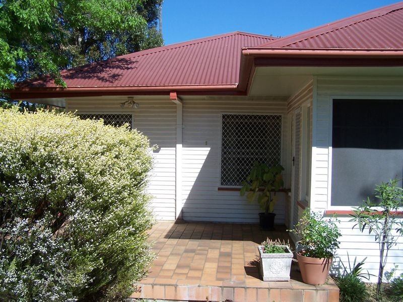 106 Warne Street, Wellington NSW 2820
