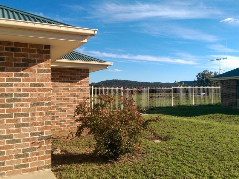 4/11A Maxwell Street, Wellington NSW 2820