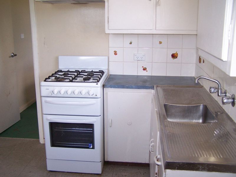 138 Whiteley Street, Wellington NSW 2820