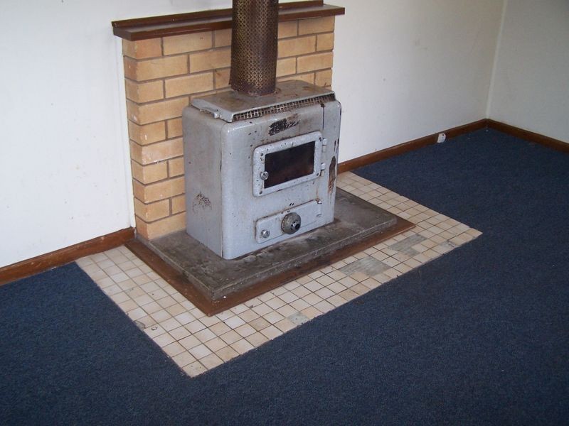 138 Whiteley Street, Wellington NSW 2820