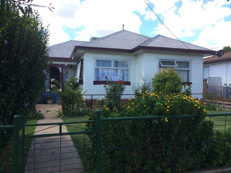 28 Short Street, Wellington NSW 2820