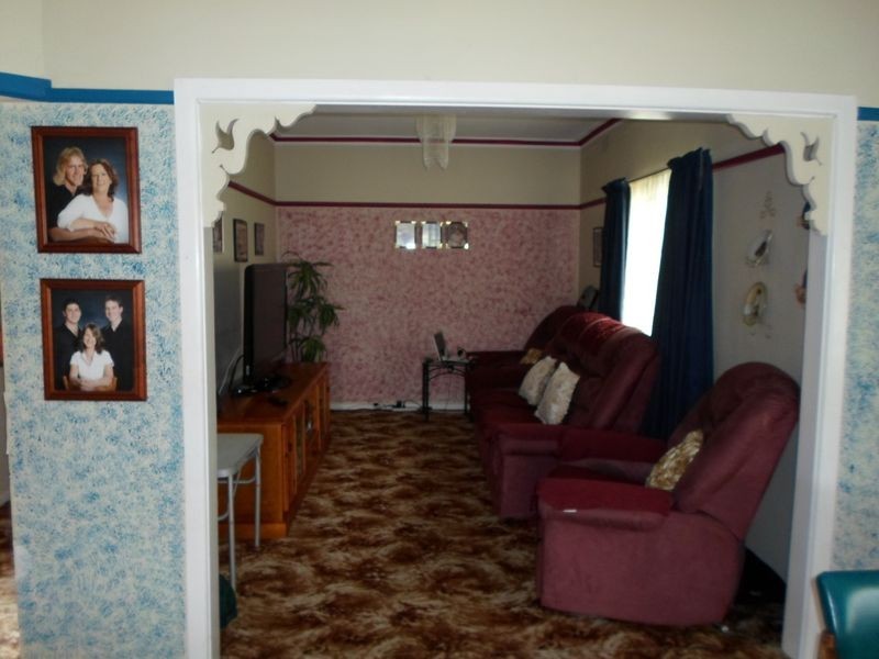 119 Curtis Street, Wellington NSW 2820