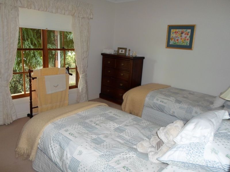 49 Montefiores Street, Wellington NSW 2820