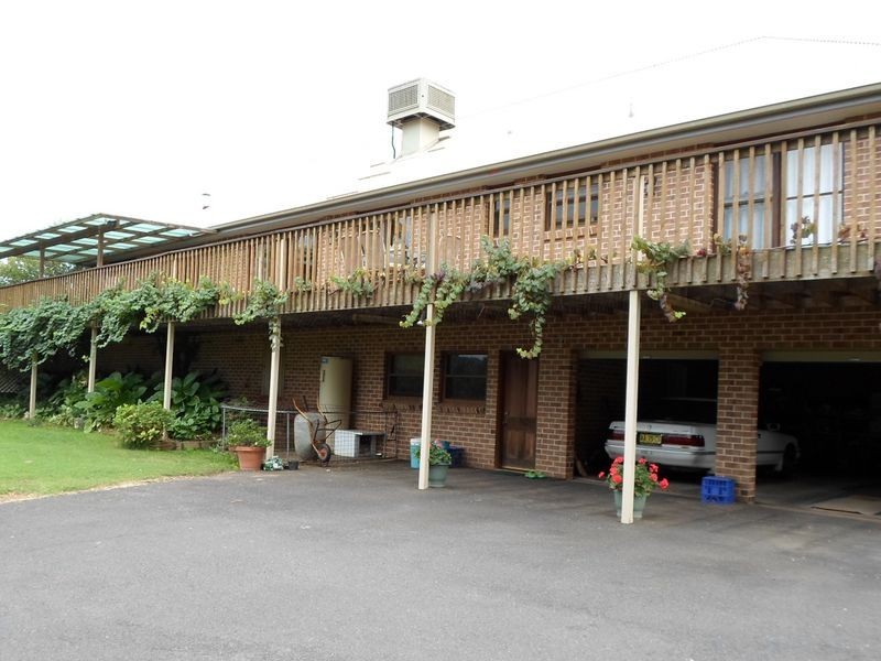 49 Montefiores Street, Wellington NSW 2820