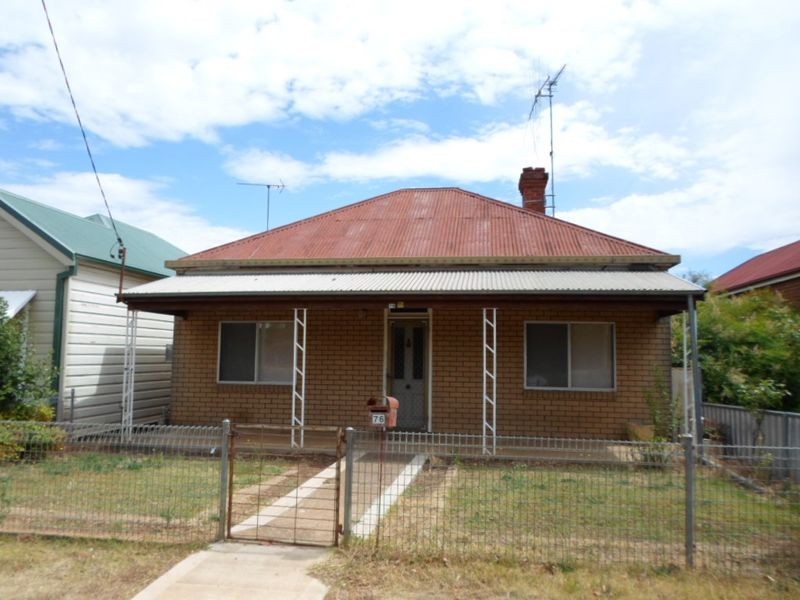 76 Gisborne Street, Wellington NSW 2820