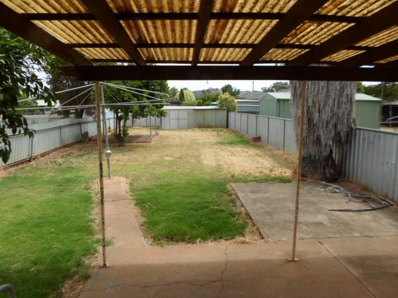 76 Gisborne Street, Wellington NSW 2820