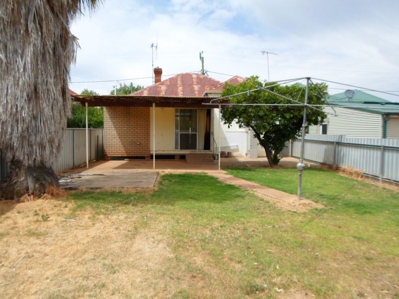 76 Gisborne Street, Wellington NSW 2820