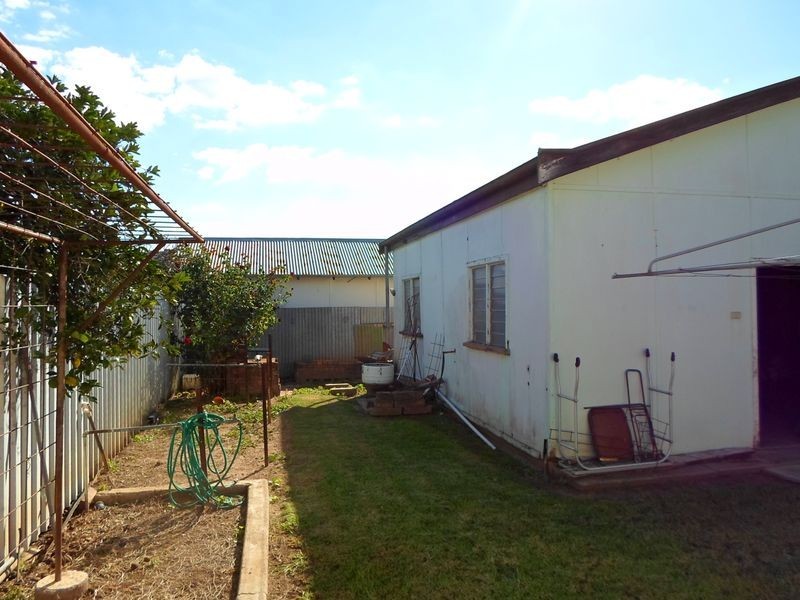 25 Raymond Street, Wellington NSW 2820