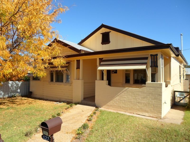 127 Arthur Street, Wellington NSW 2820