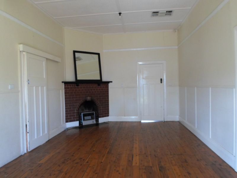 122 Swift Street, Wellington NSW 2820