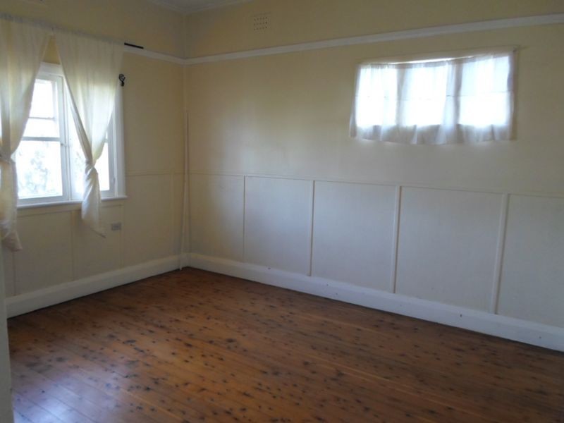122 Swift Street, Wellington NSW 2820
