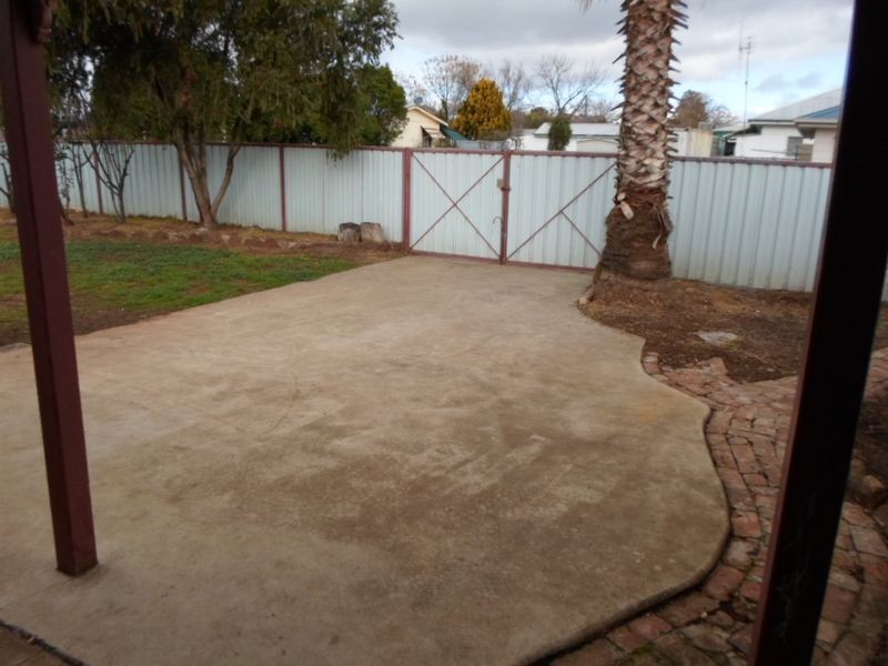 34 Arthur Street, Wellington NSW 2820