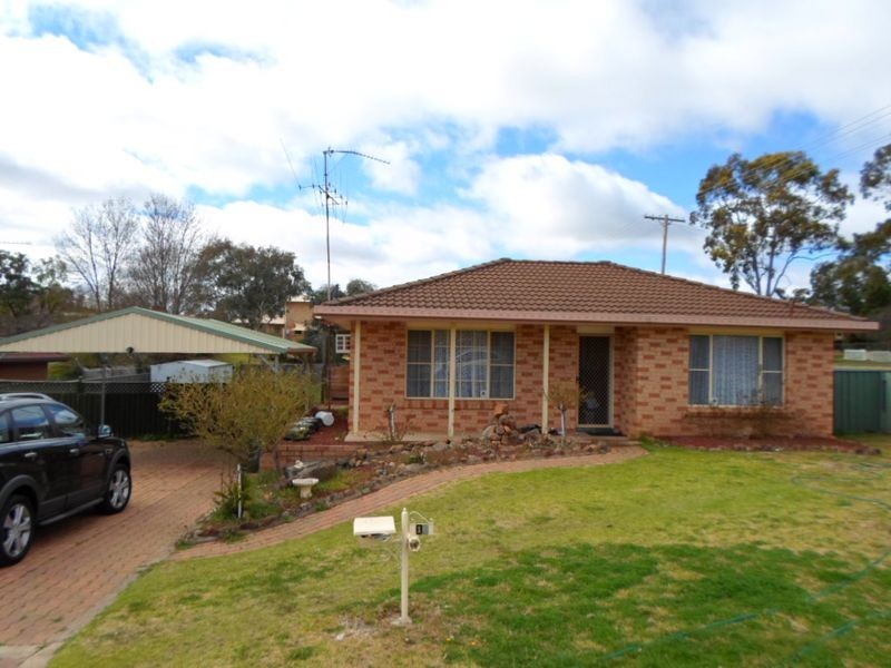 16 Marsh Street, Wellington NSW 2820