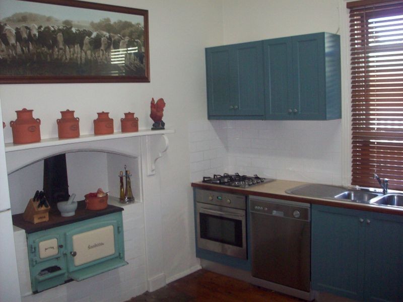 2 Percy Street, Wellington NSW 2820