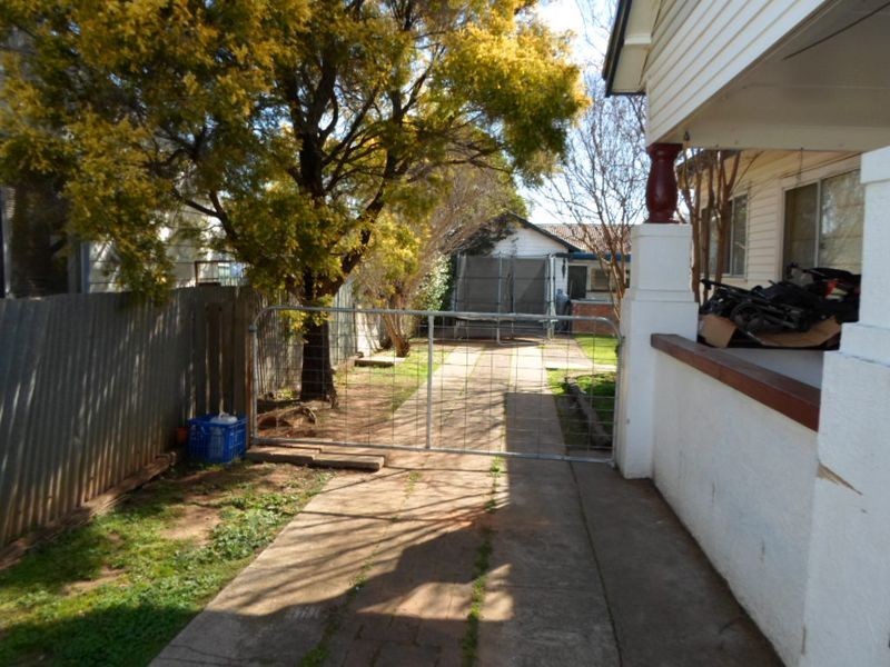 145 Percy Street, Wellington NSW 2820