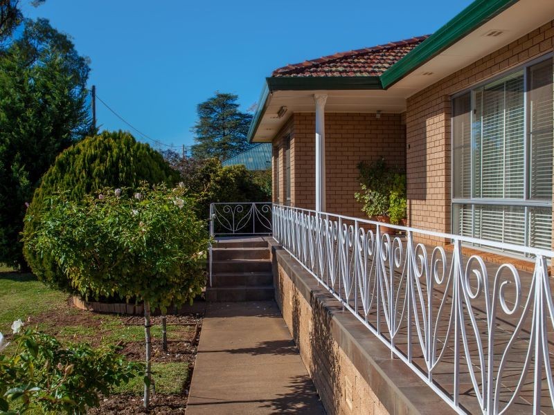 9 Reid Street, Wellington NSW 2820