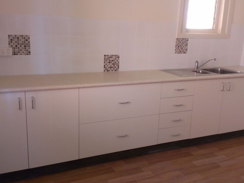 2/66 Swift Street, Wellington NSW 2820