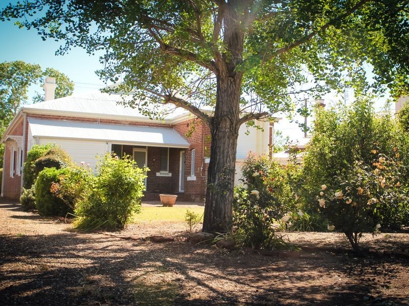 31 Maxwell Street, Wellington NSW 2820