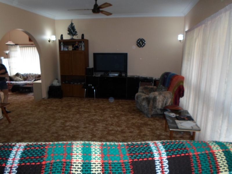 141 Simpson Street, Wellington NSW 2820