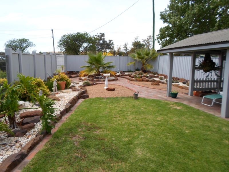 141 Simpson Street, Wellington NSW 2820