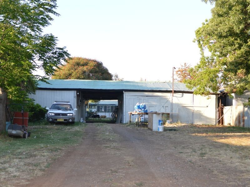 115 Gisborne Street, Wellington NSW 2820