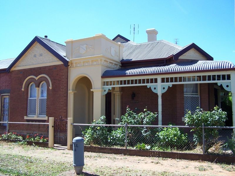 56 Gisborne Street, Wellington NSW 2820
