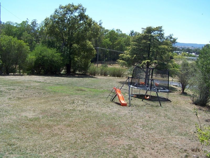 7 McLeod Street, Wellington NSW 2820