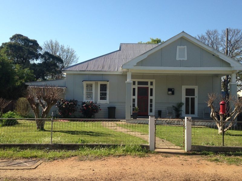 54 Gisborne Street, Wellington NSW 2820