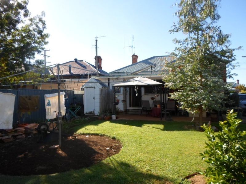 3 Percy Street, Wellington NSW 2820