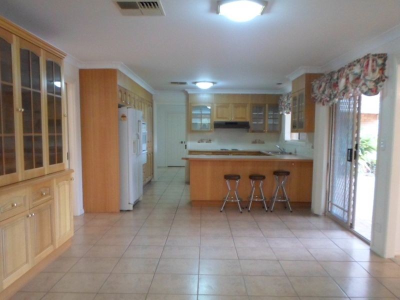 19 Melaleuca Drive, Wellington NSW 2820