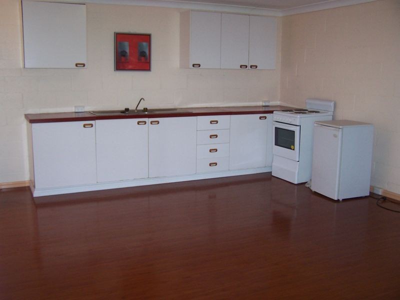 83 Caves Road, Wellington NSW 2820
