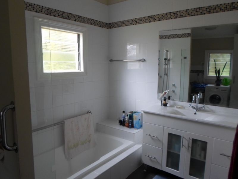 72 Gisborne Street, Wellington NSW 2820