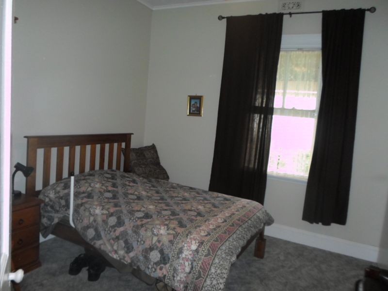 72 Gisborne Street, Wellington NSW 2820