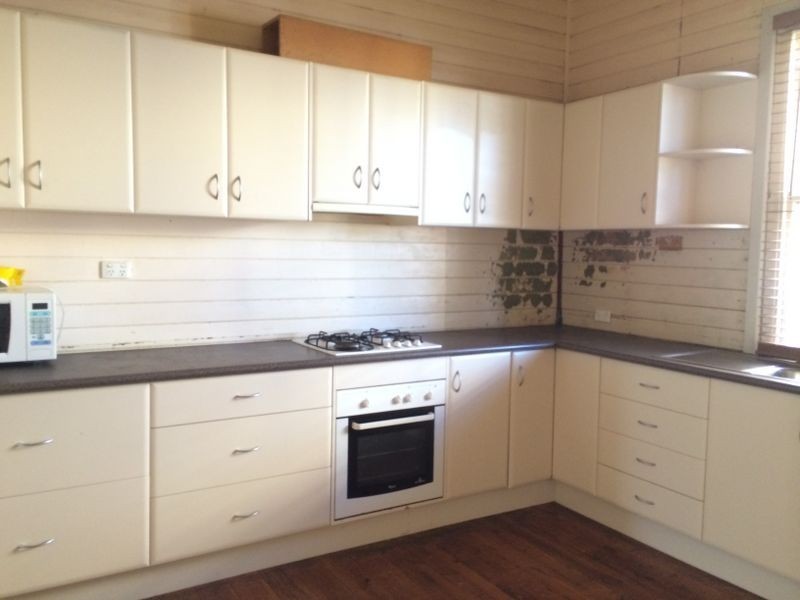 81 Maxwell Street, Wellington NSW 2820