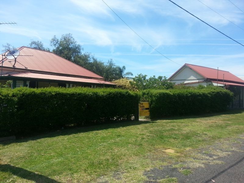 30-32 Railway Parade, Mumbil NSW 2820