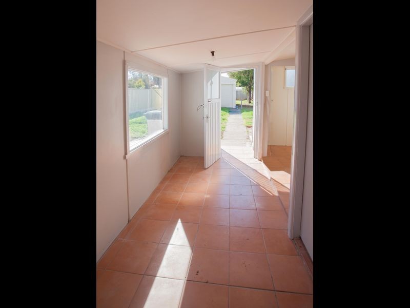 10 Short Street, Wellington NSW 2820