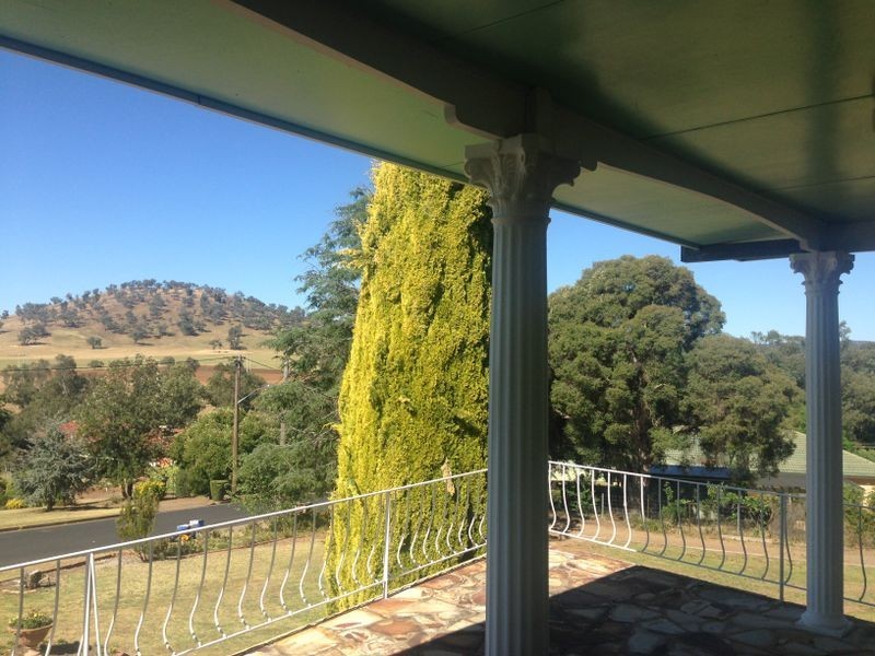 11 Riverview Avenue, Wellington NSW 2820