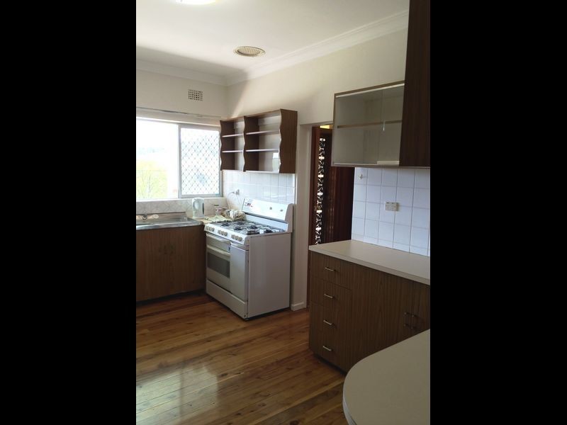 11 Riverview Avenue, Wellington NSW 2820