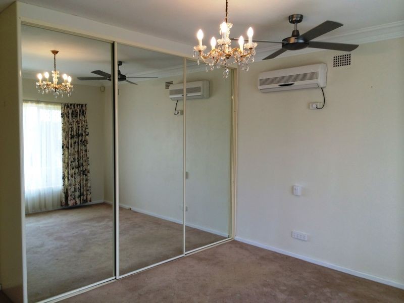 11 Riverview Avenue, Wellington NSW 2820