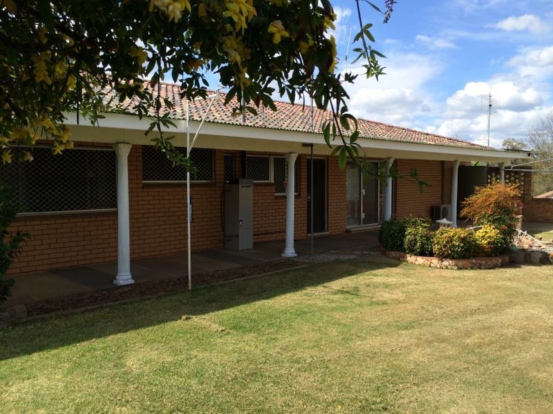 11 Riverview Avenue, Wellington NSW 2820